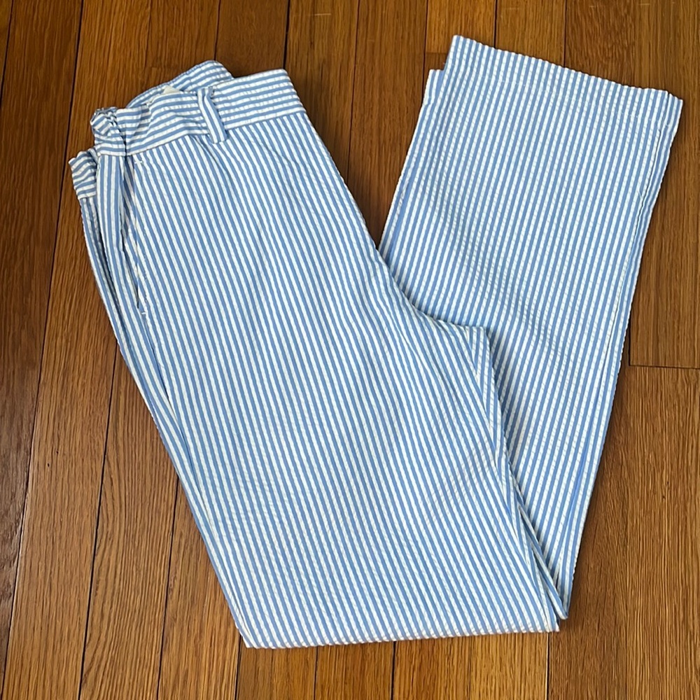 Vineyard Vines Kids Seersucker Cotton Pants. Cloth gift bag included. Size 14.